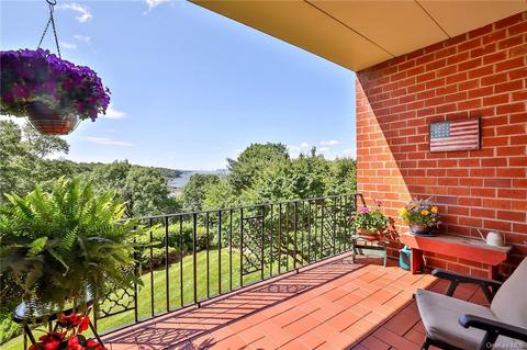 16 Rockledge Ave #2B-1, Ossining, NY 10562