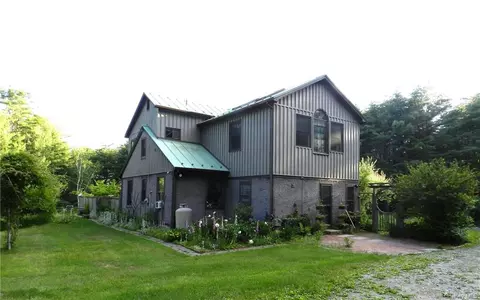 530 Sholam Rd, Wawarsing, NY 12489