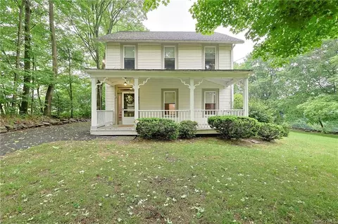 336 Gardnertown Rd, Newburgh, NY 12550