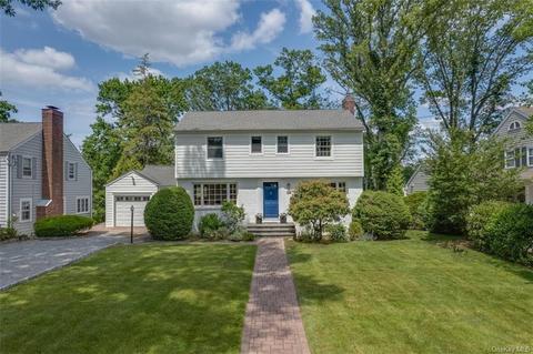 1260 Pelhamdale Ave, Pelham, NY 10803