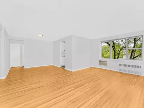6300 Riverdale Ave #2C, Bronx, NY 10471