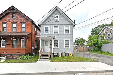 7 Barcelow St, Port Jervis, NY 12771