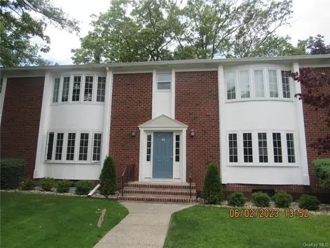 98 Bon Aire Cir #10, Ramapo, NY 10901