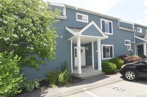 202 Bentley Ct #202, Southeast, NY 10509