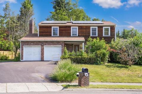 11 Pearsall Dr, Monroe, NY 10950