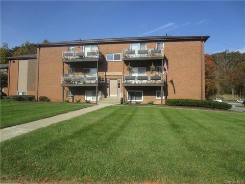 25 Tanager Rd #2503, South Blooming Grove, NY 10950