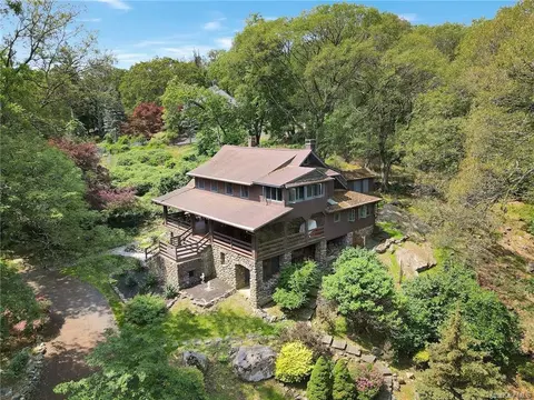 109 Buckberg Mountain Rd, Stony Point, NY 10980