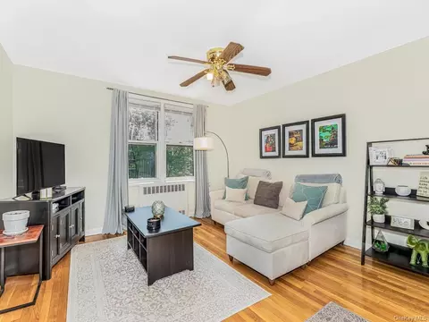 5635 Netherland Ave #2C, Bronx, NY 10471