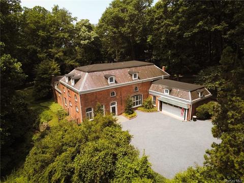 31 Beach Rd, Ossining, NY 10562