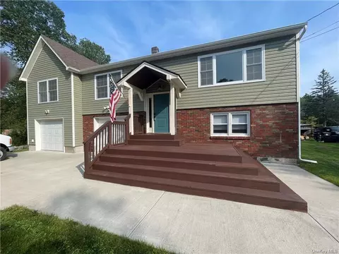 326 Bullville Rd, Crawford, NY 12549