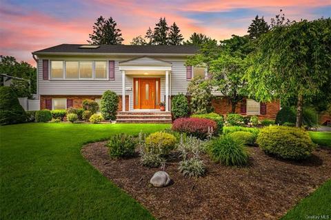 12 Bel Aire Ter, Clarkstown, NY 10956
