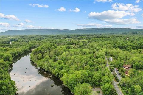 336-338 Libertyville Rd, New Paltz, NY 12561
