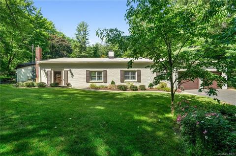 379 Crow Hill Rd, Mount Kisco, NY 10549