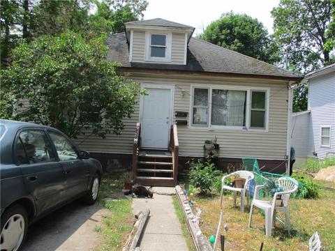 10 Starr Ave, Thompson, NY 12701
