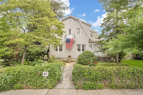 65 Stewart Ave, Eastchester, NY 10709