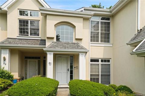 61 Doral Greens Dr W, Rye, NY 10573