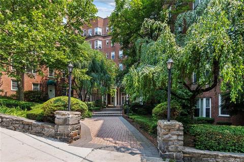 511 W 232nd St #W45, Bronx, NY 10463