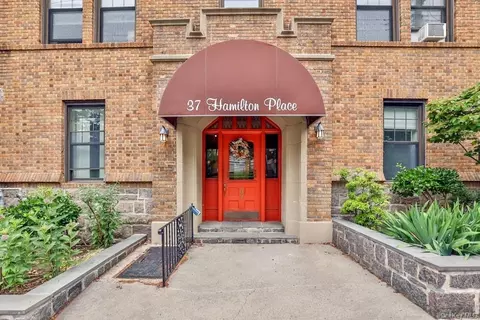 37 Hamilton Pl #4B, Greenburgh, NY 10591