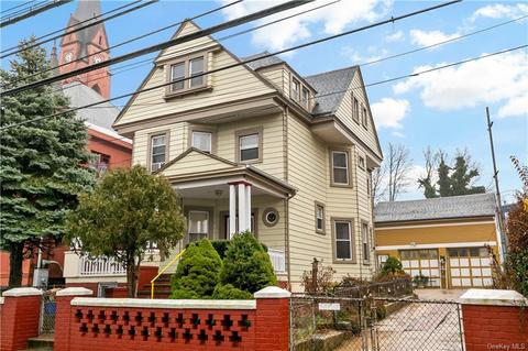 112 W 2nd St, Mount Vernon, NY 10550