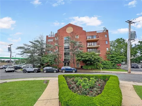 60 Glen Rd #2D, Eastchester, NY 10709