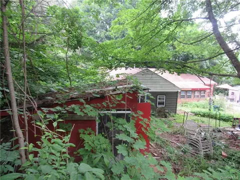37 Weitz Rd, East Fishkill, NY 12533
