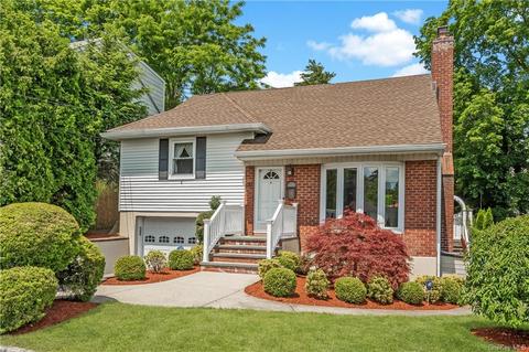 137 Anderson Ave, Scarsdale, NY 10583