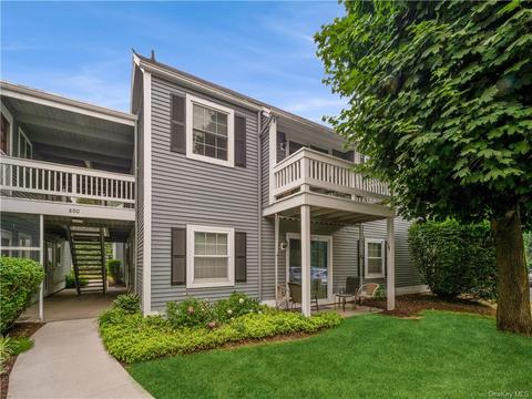 800 Commons Way #H, Fishkill, NY 12524 photo 1