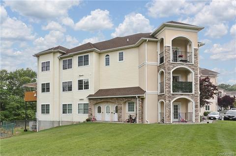 41 Horton Dr, Ramapo, NY 10952