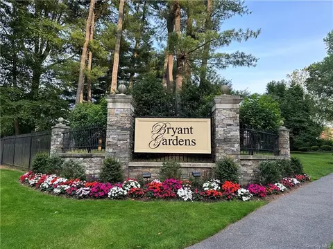 6 Bryant Cres #1J, White Plains, NY 10605