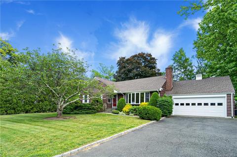 84 Betsy Brown Cir, Rye, NY 10573