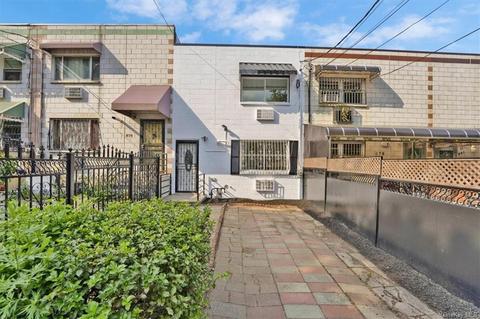 877 Freeman St, Bronx, NY 10459