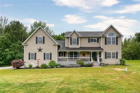 457 Minisink Tpke, Greenville, NY 12771