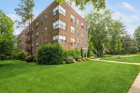793 Palmer Rd #1A, Yonkers, NY 10708