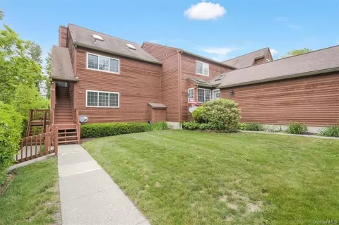 706 Seven Fields Ln, Southeast, NY 10509