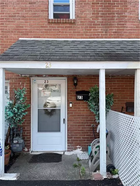 23 Roosevelt Dr, West Haverstraw, NY 10993