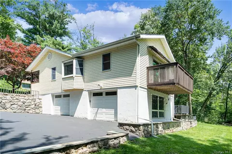 26 Ludington Ct, Kent, NY 10512