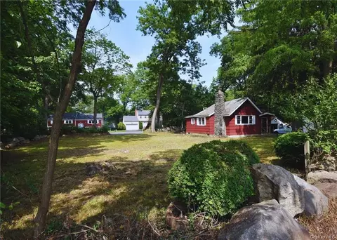 9 Orchard Pl, Harrison, NY 10528