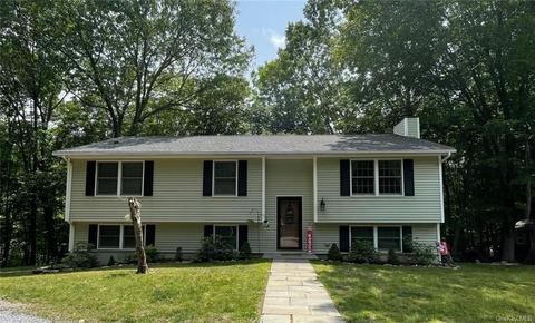 115 Welfare Rd, Southeast, NY 10509