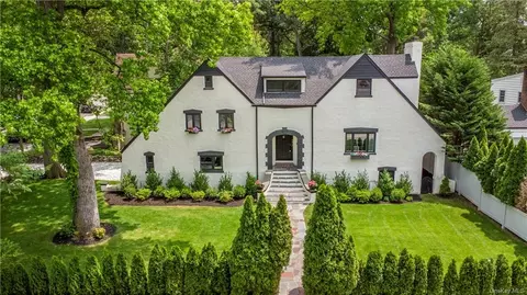 495 Forest Ave, New Rochelle, NY 10804