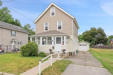 206 Rockledge Ave, Cortlandt, NY 10511