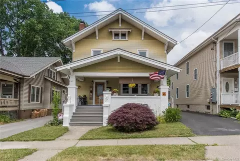 383 Mansion St, Poughkeepsie, NY 12601