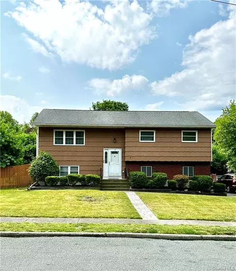 9 Van Ter, Orangetown, NY 10976