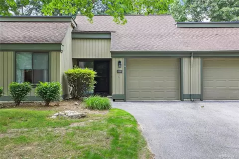 568 Heritage Hls #B, Somers, NY 10589