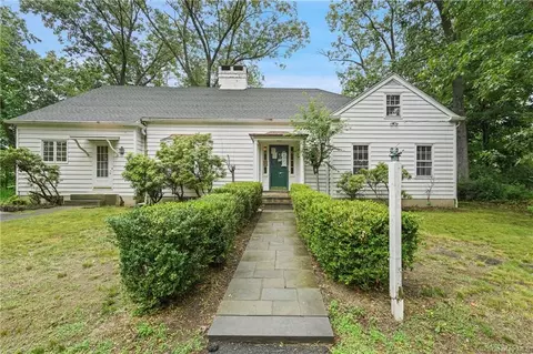 36 Green Hill Rd, Lewisboro, NY 10526