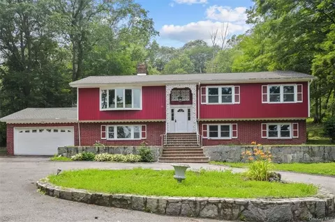 123 Richardsville Rd, Kent, NY 10512