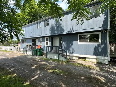 53 Park Ave, Poughkeepsie, NY 12603