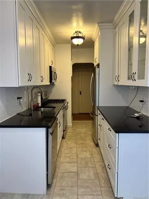 3600 Fieldston Rd #5D, Bronx, NY 10463