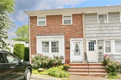 46 Sharon Dr, Ramapo, NY 10977