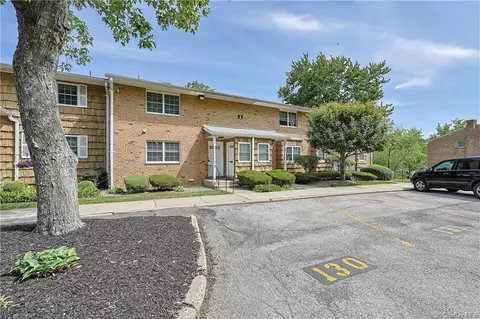 1840 Crompond Rd #4B 6, Peekskill, NY 10566