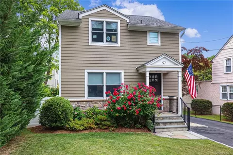 97 Tuckahoe Ave, Eastchester, NY 10709